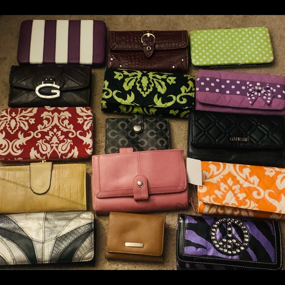 Brand Name Coach, Guess, Lot of Wallets and Purses